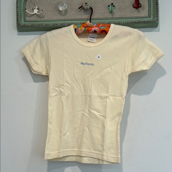 MADHAPPY Cream baby tee short sleeve women’s T-Shirt small new without tags - Picture 1 of 5
